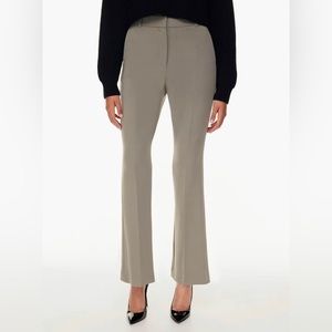 BRAND NEW WITH TAG Aritzia Babaton Program Pants size 6 in Gold Caramel
